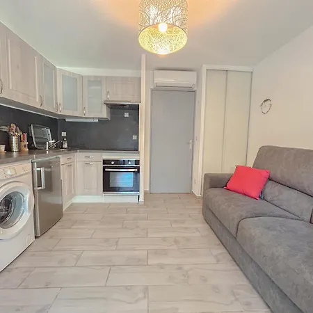 2 Pieces A Avec Parking Apartment